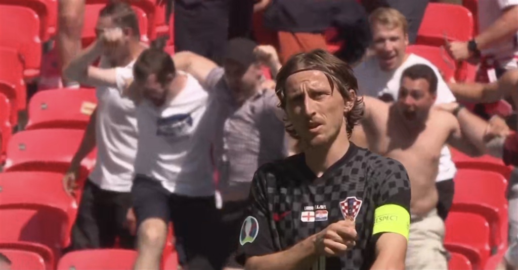 也成了他 也成了他